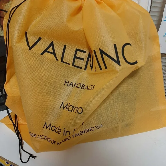 FENDI Vintage/Retired 1994 Pequin Daimer Shoulderbag - Picture 14 of 16